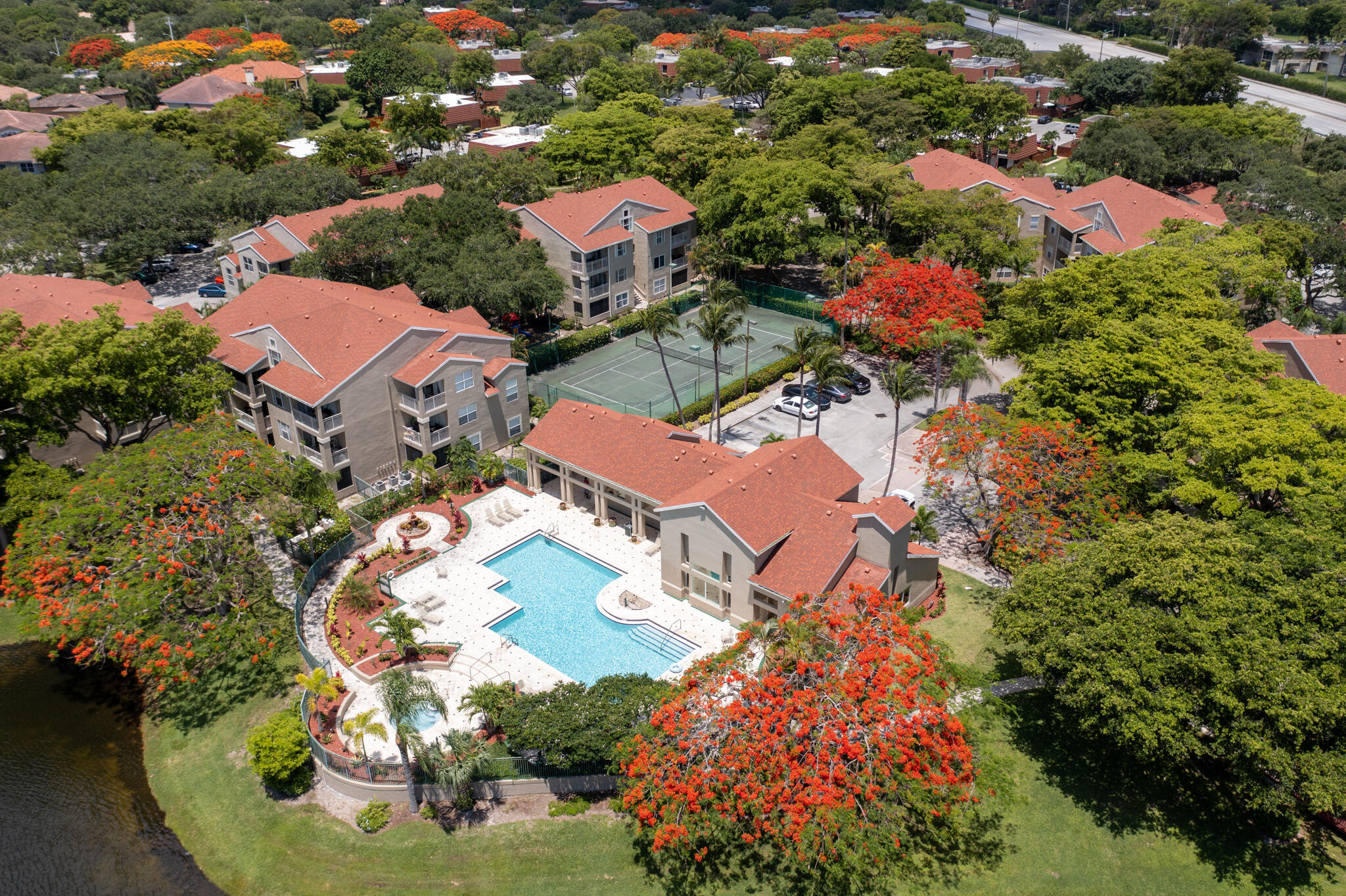VERANO AT DELRAY CONDO - Residential Lease