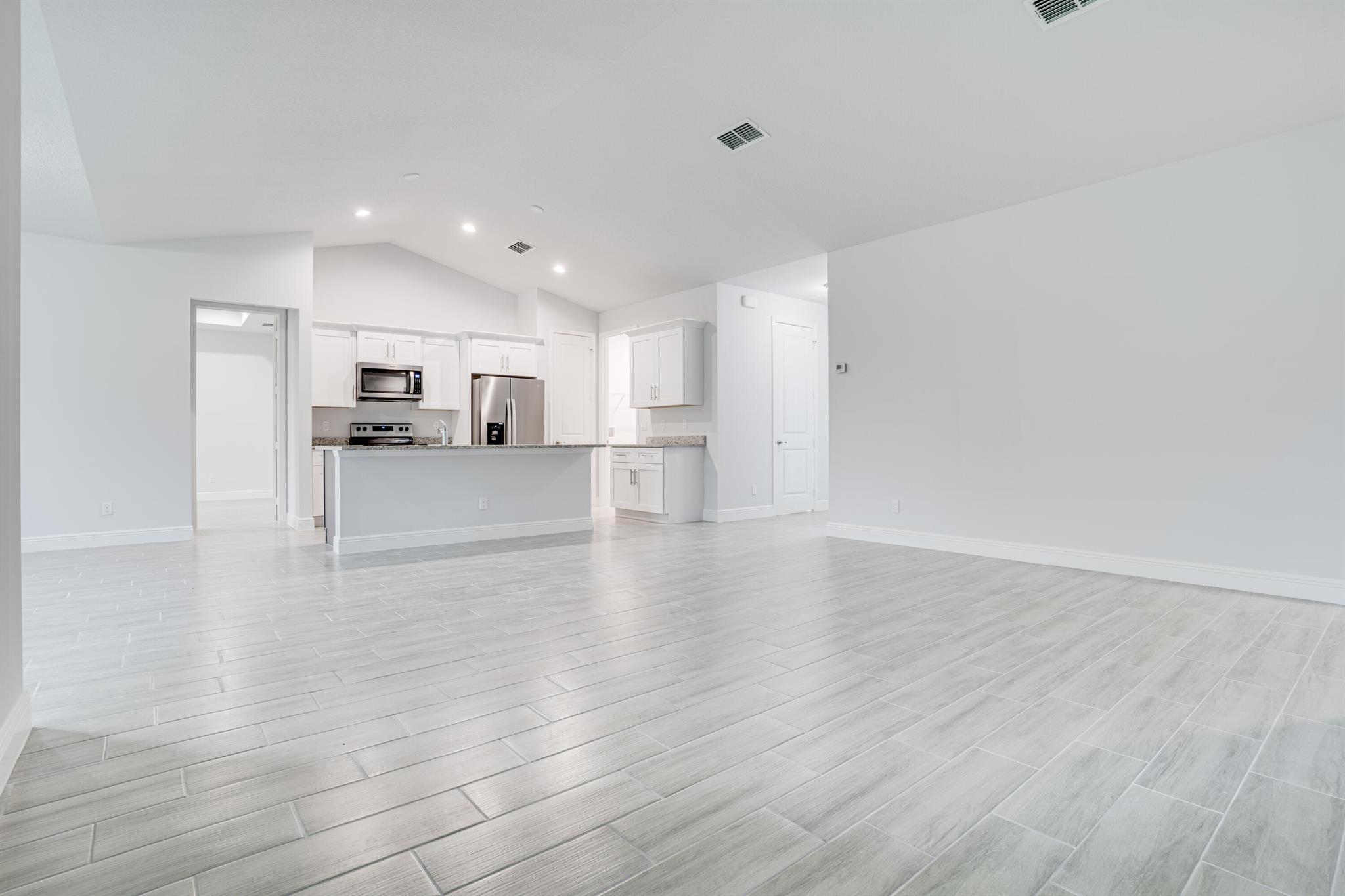 PORT ST LUCIE SECTION 17 - Residential