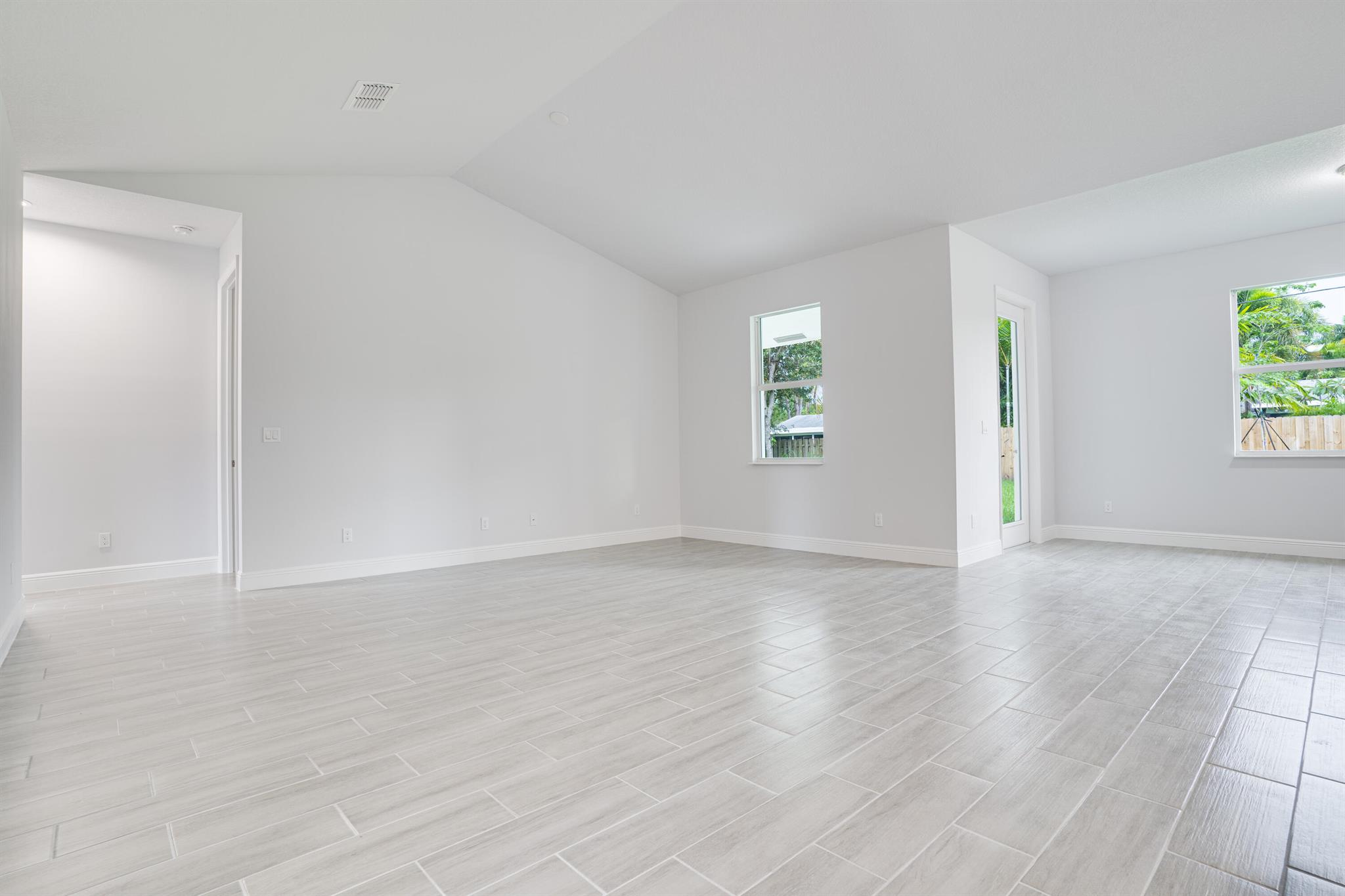 PORT ST LUCIE SECTION 17 - Residential