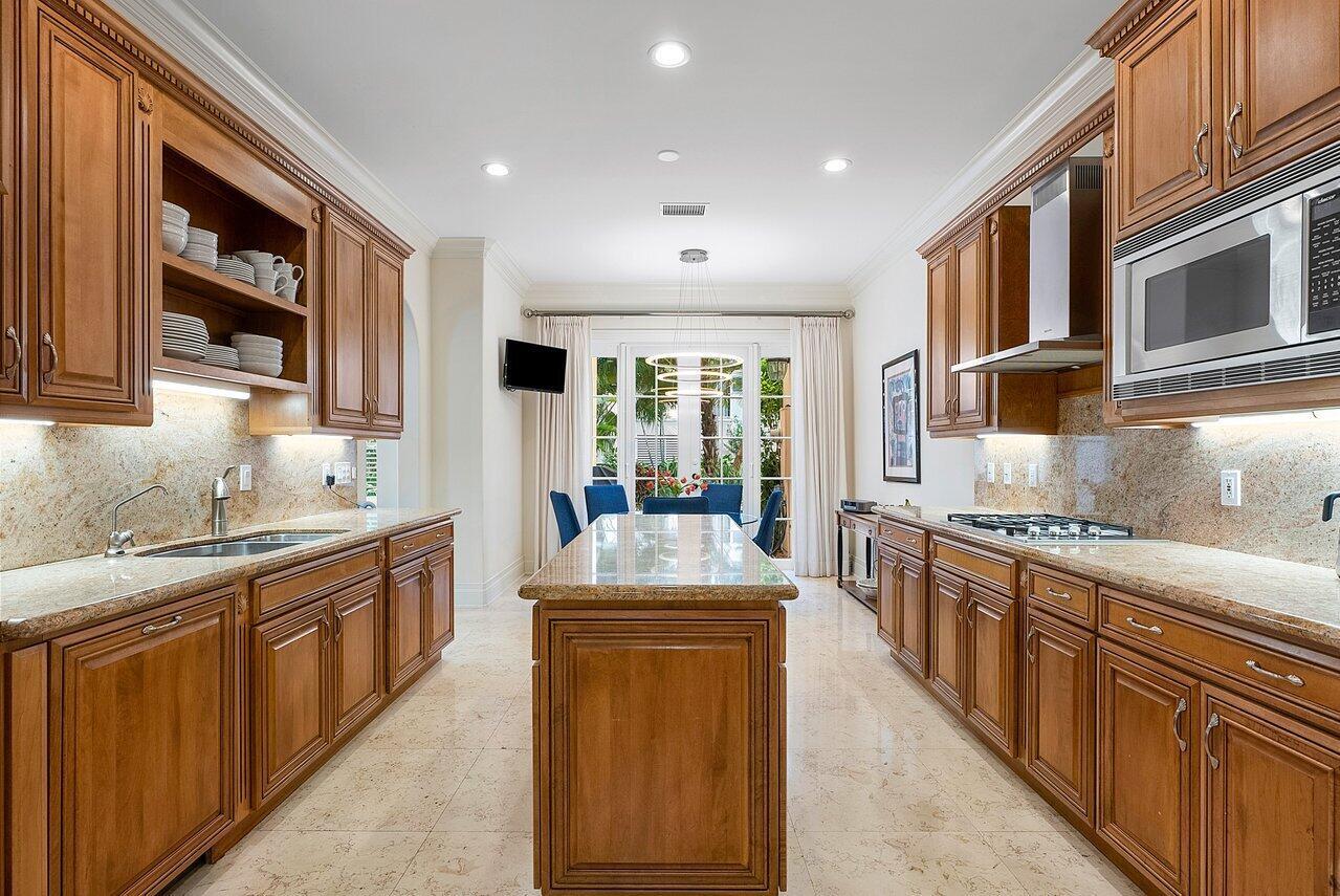 LANDINGS OF DELRAY BEACH - Residential