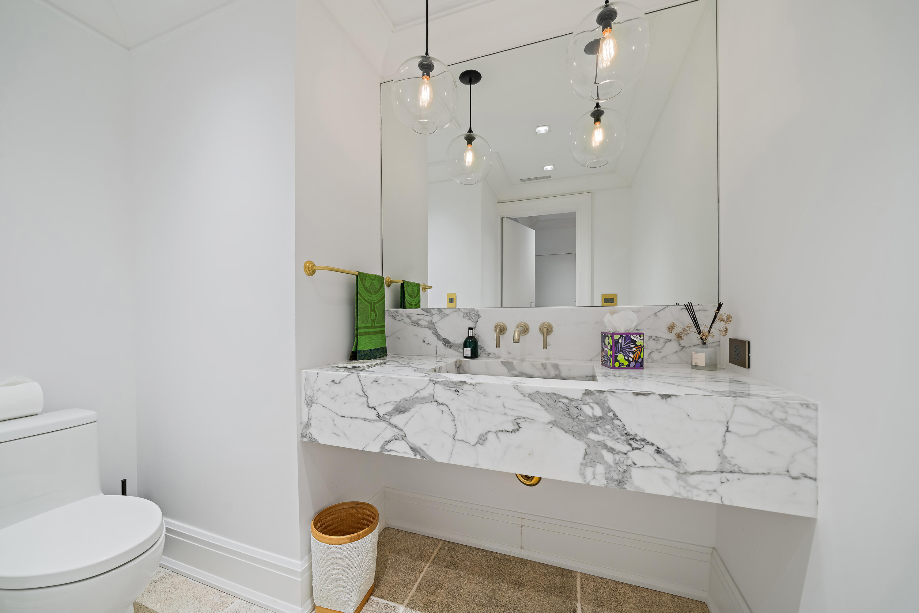 ROYAL PARK - Residential