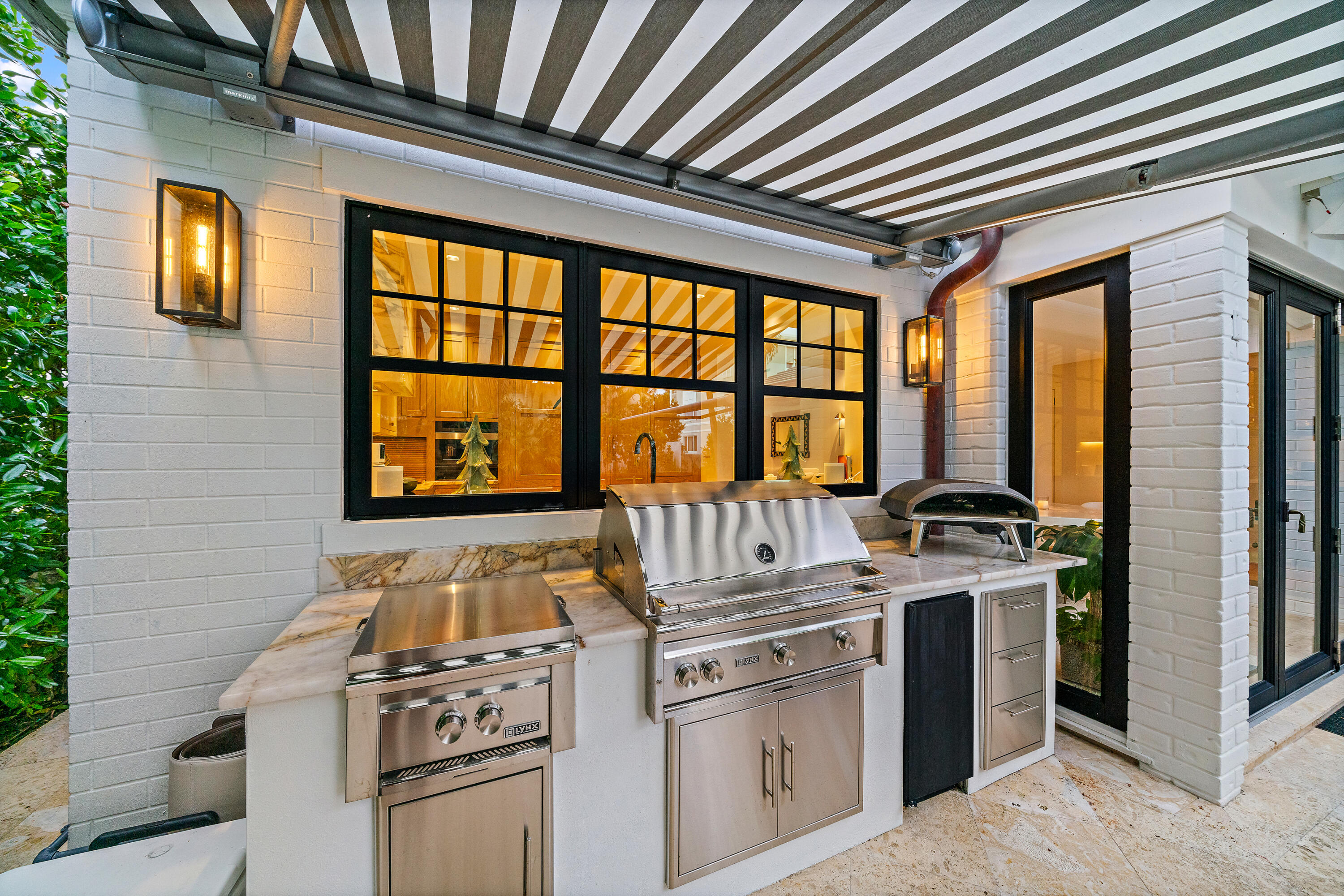 ROYAL PARK - Residential