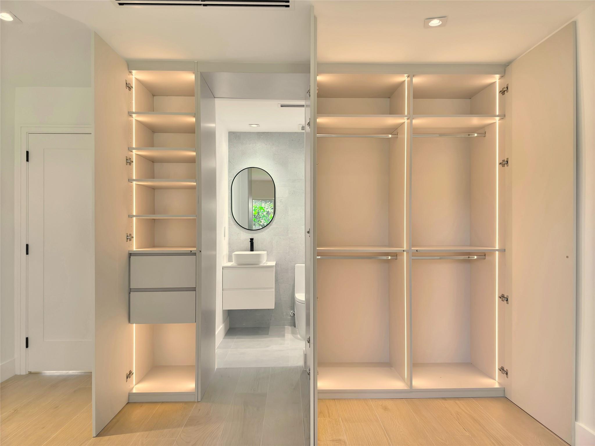 VICTORIA PARK - Residential Lease