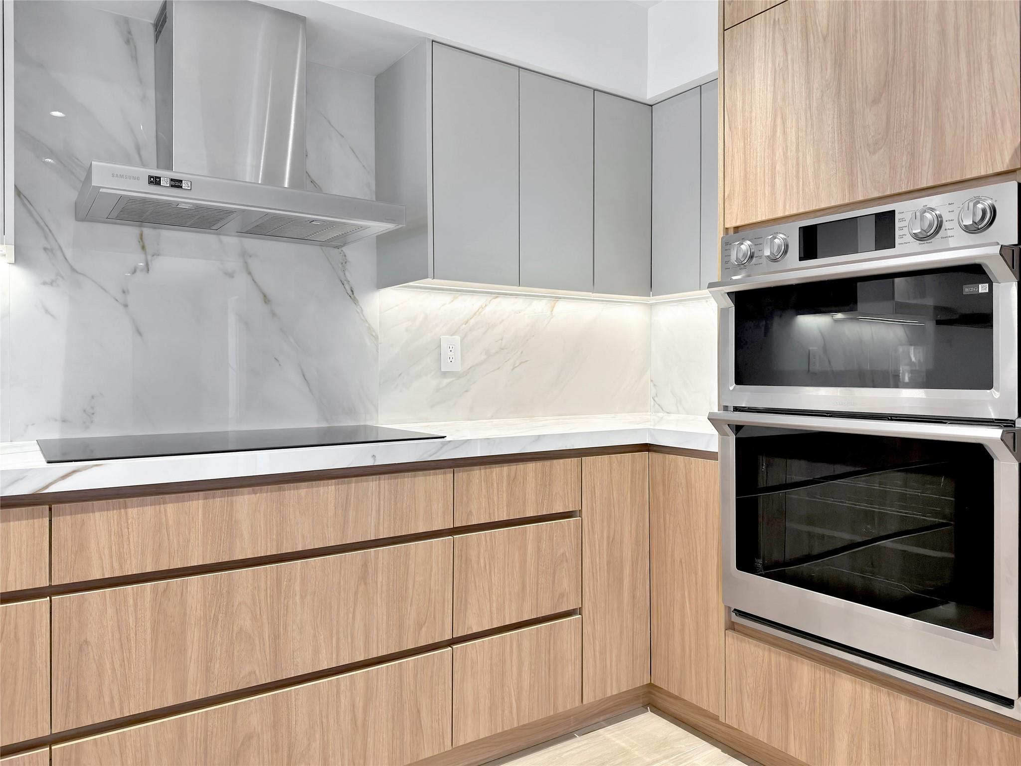 VICTORIA PARK - Residential Lease