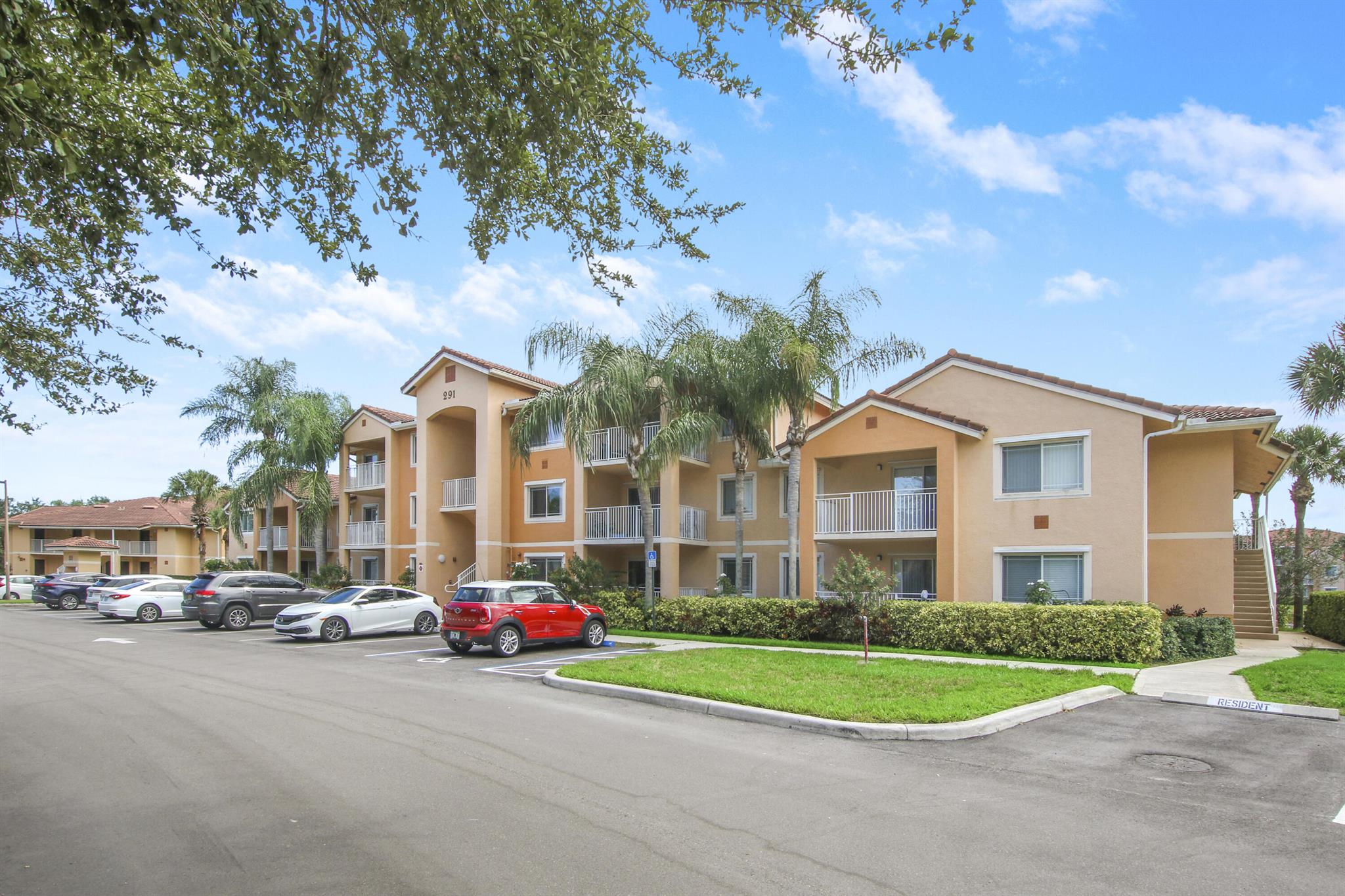 Move in ready! This 1/1 features tile floor. Washer and Dryer in separate laundry room off kitchen. There is a separate locker storage room outside the front door. Unit will be professionally cleaned prior to final walk through. Unit is vacant and very easy to show. First, last and security required for move in. If you decide to apply, send proof of income, screenshot of credit score and copy of ID. Gated community with Clubhouse, pool, fitness center, picnic area and child playground. Must to see!!!