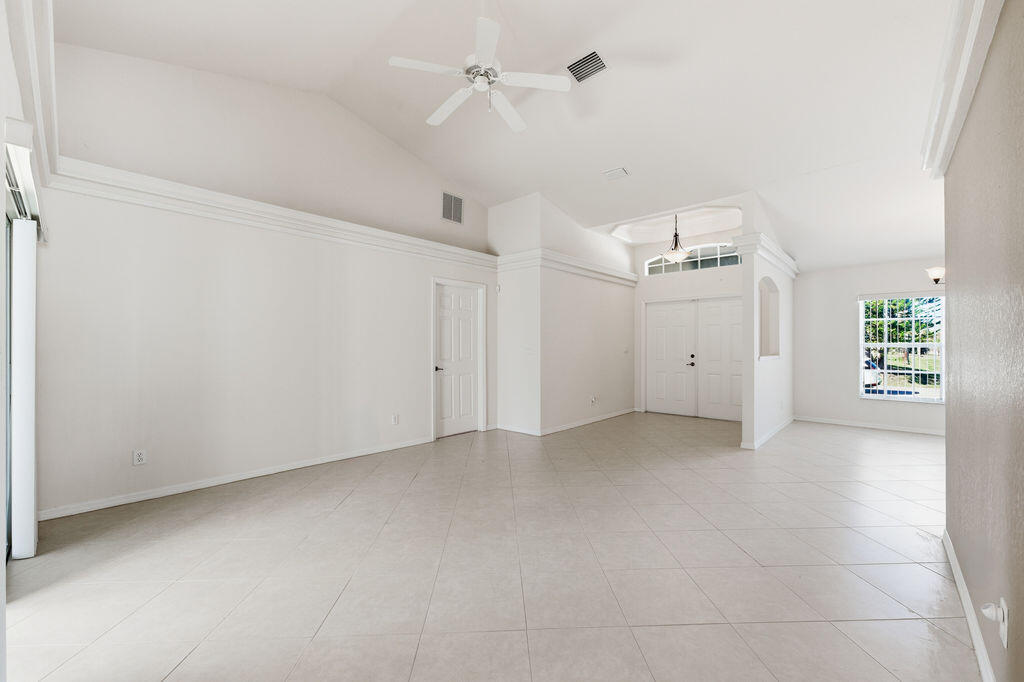 PORT ST LUCIE SECTION 19 - Residential