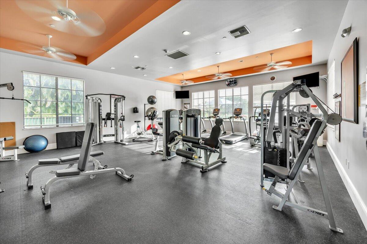 TIVOLI RESERVE - Residential