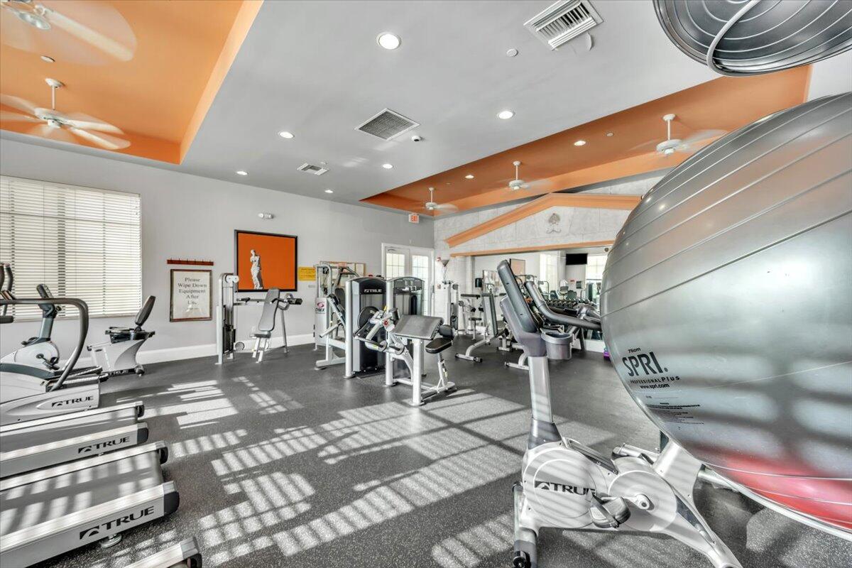 TIVOLI RESERVE - Residential