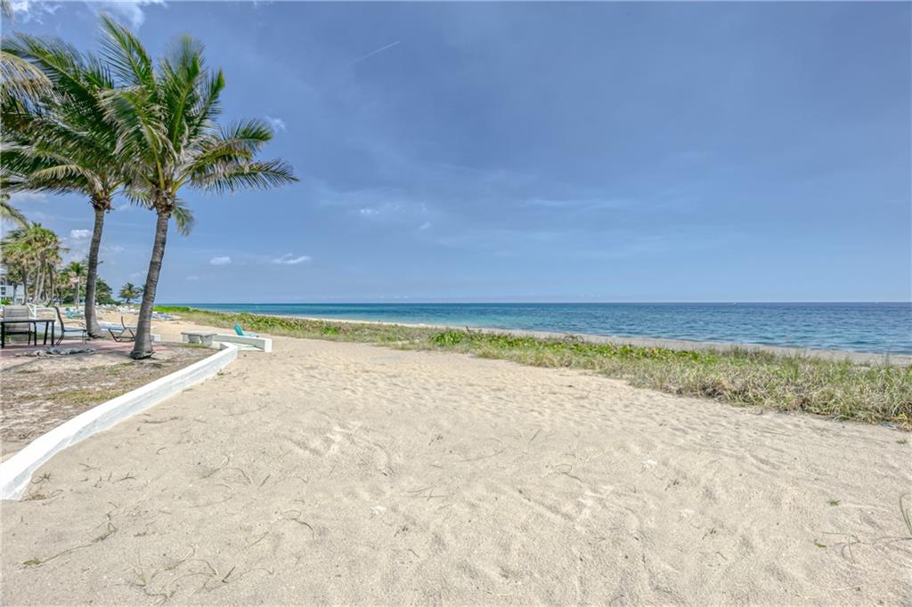 Hillsboro Mile Ocean Apts - Residential
