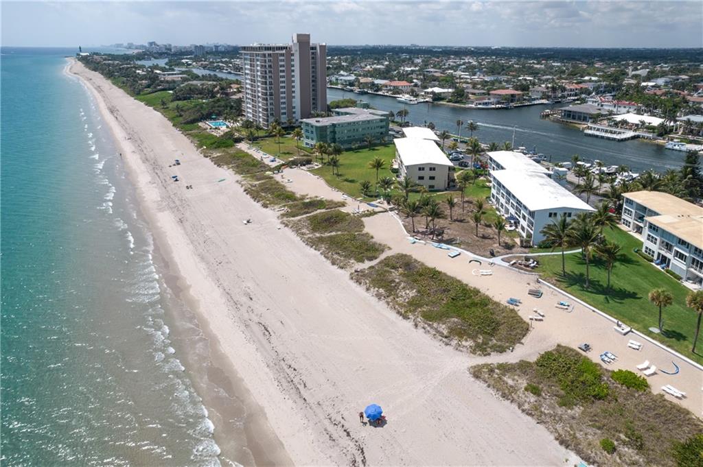 Hillsboro Mile Ocean Apts - Residential