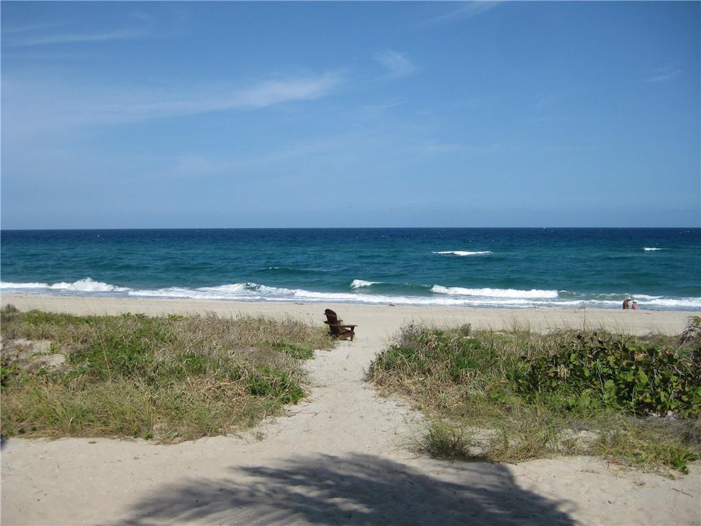Hillsboro Mile Ocean Apts - Residential