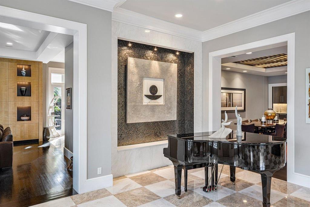 S/D OF 9-46-43 IN - Residential