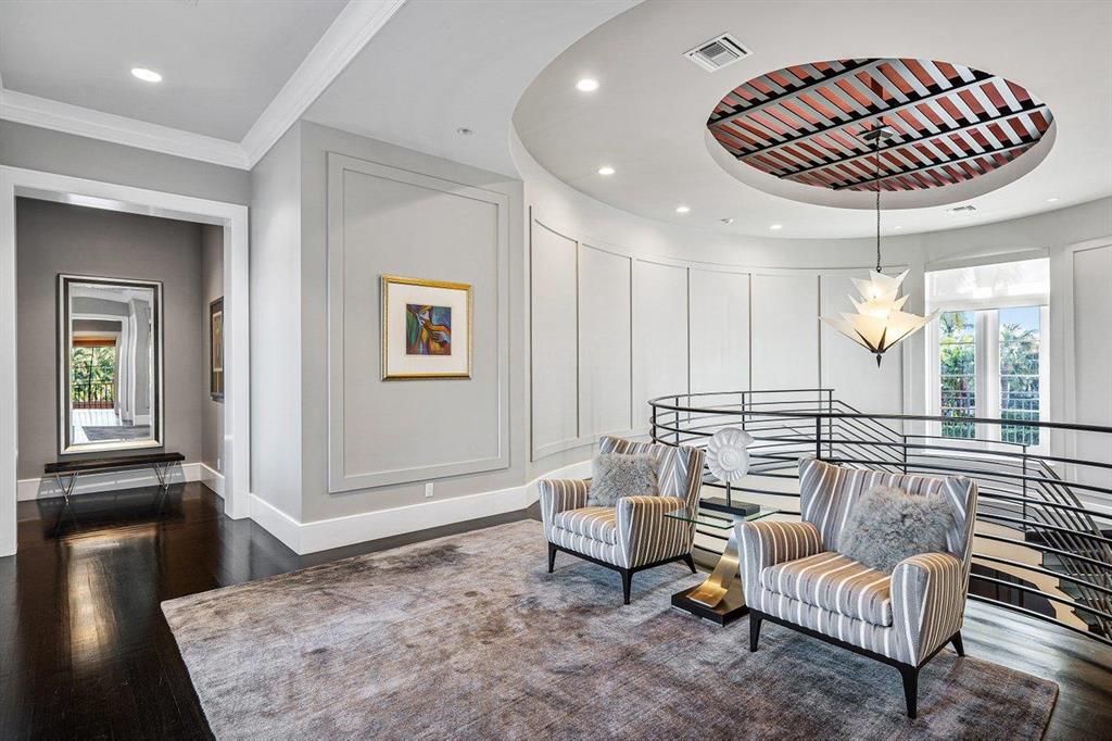 S/D OF 9-46-43 IN - Residential