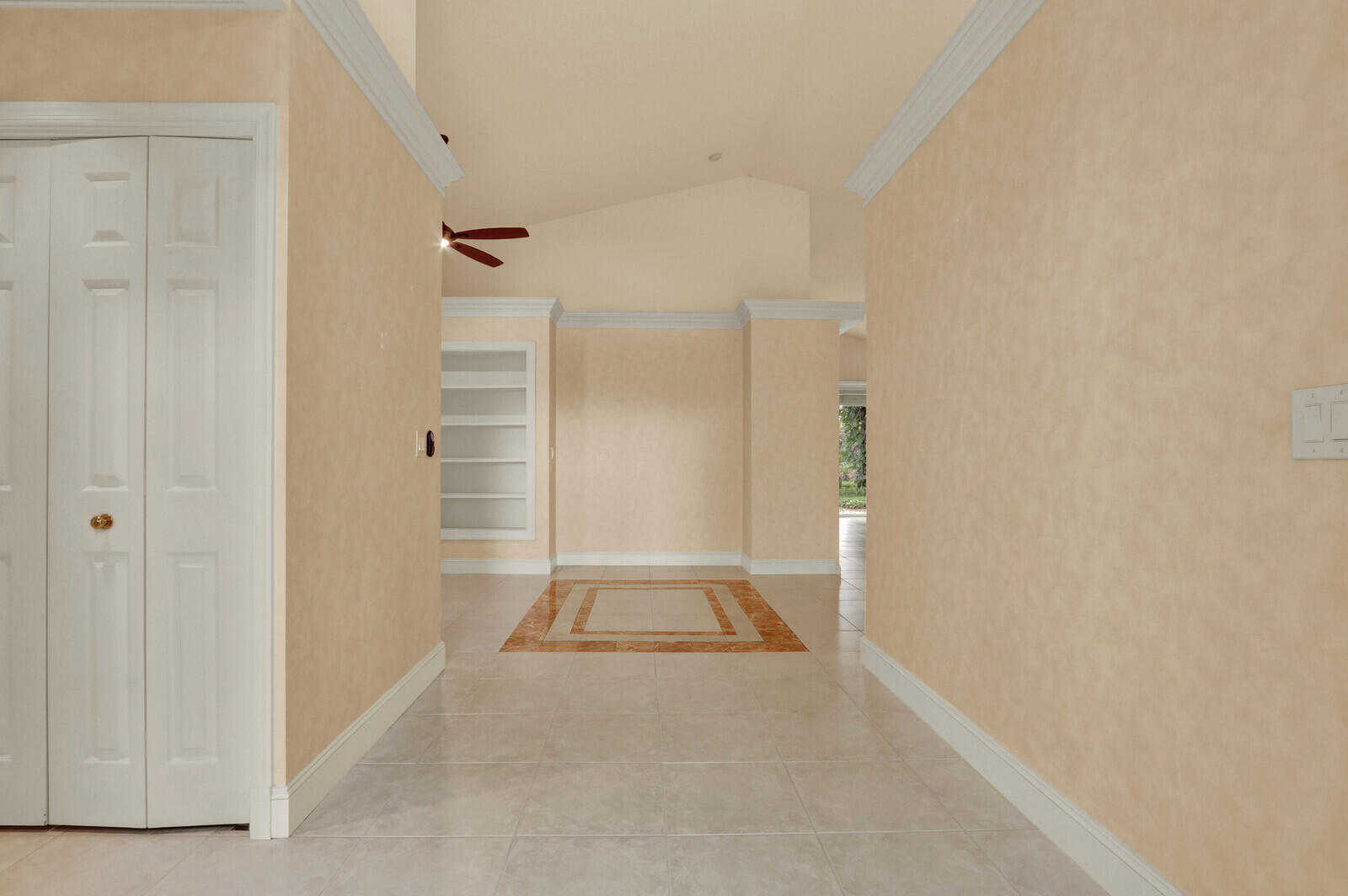 EASTPOINTE SUB 13A - Residential Lease