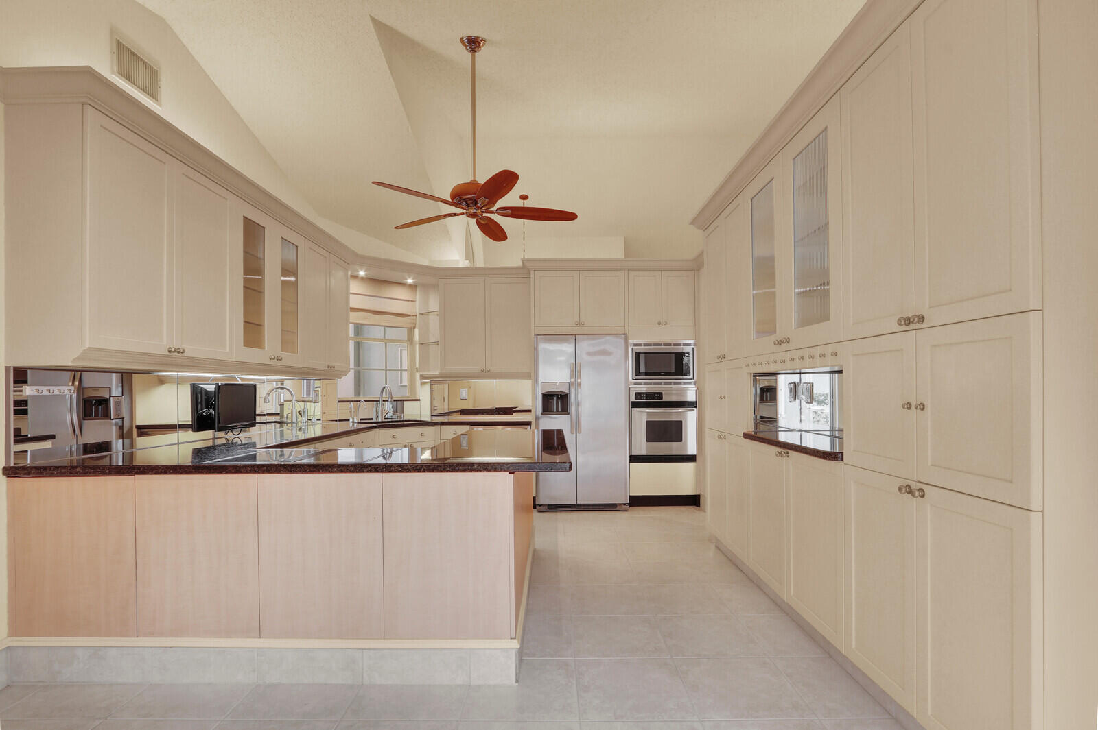 EASTPOINTE SUB 13A - Residential Lease