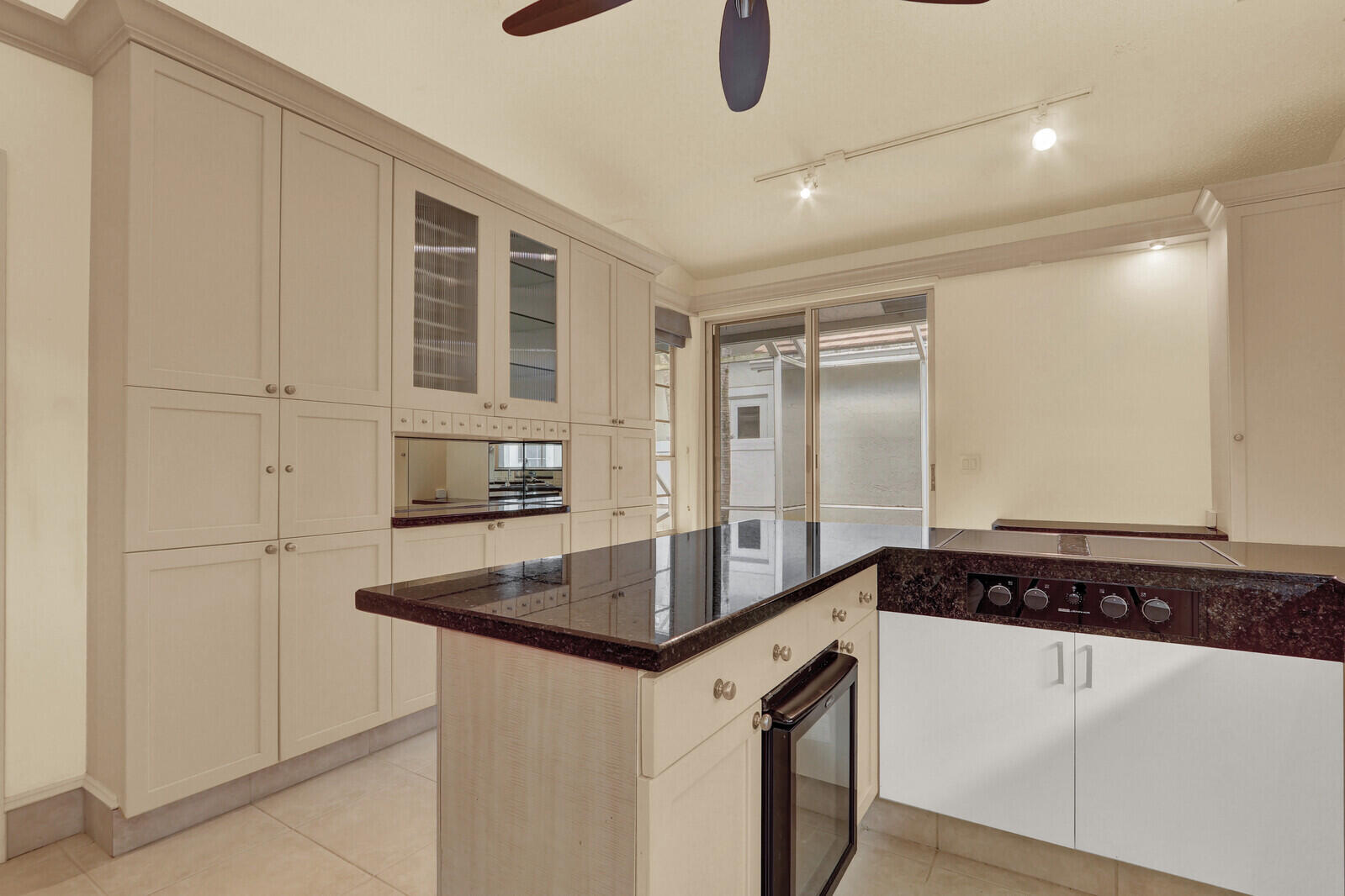 EASTPOINTE SUB 13A - Residential Lease
