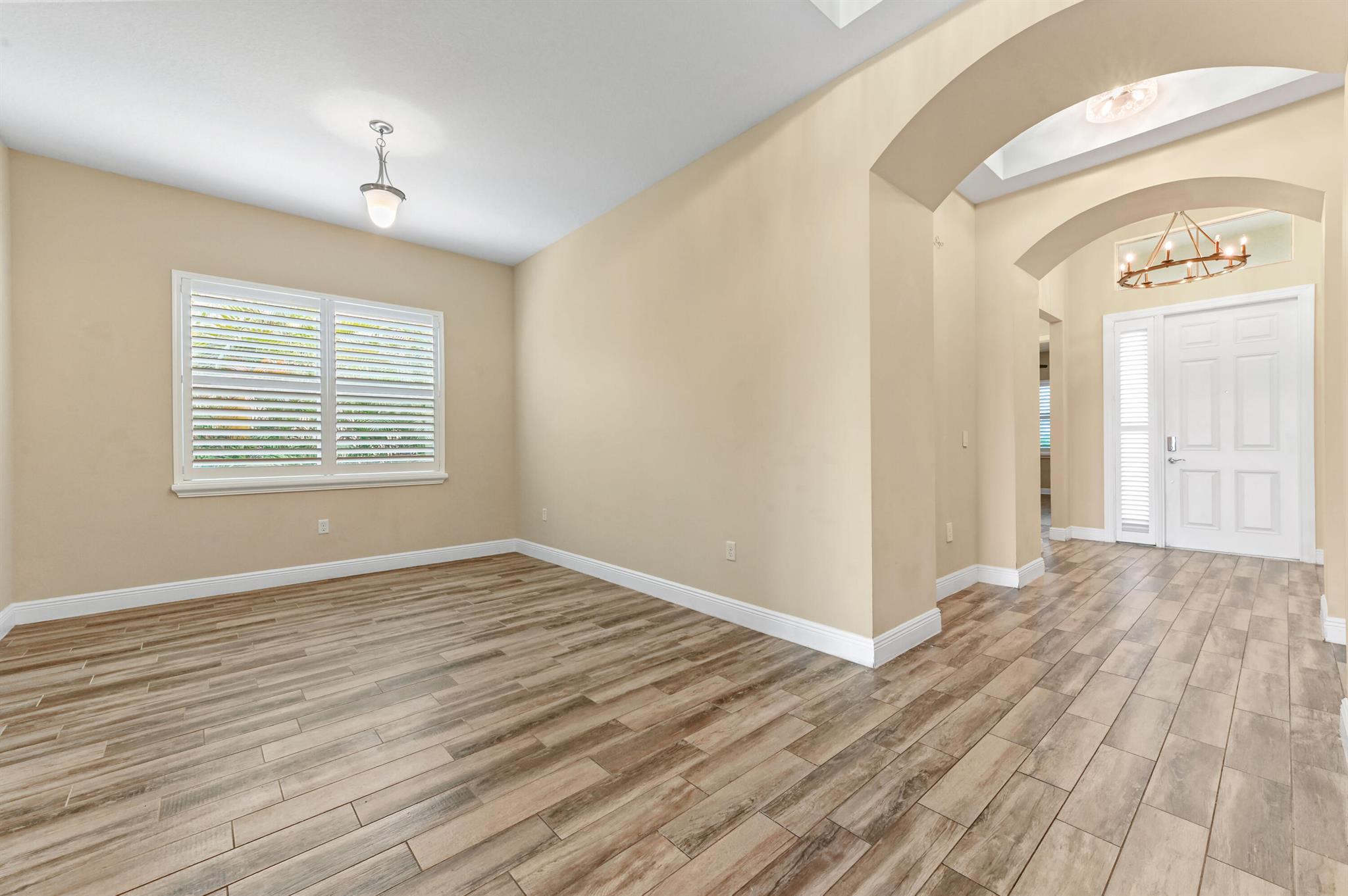 PORTOSOL - Residential Lease
