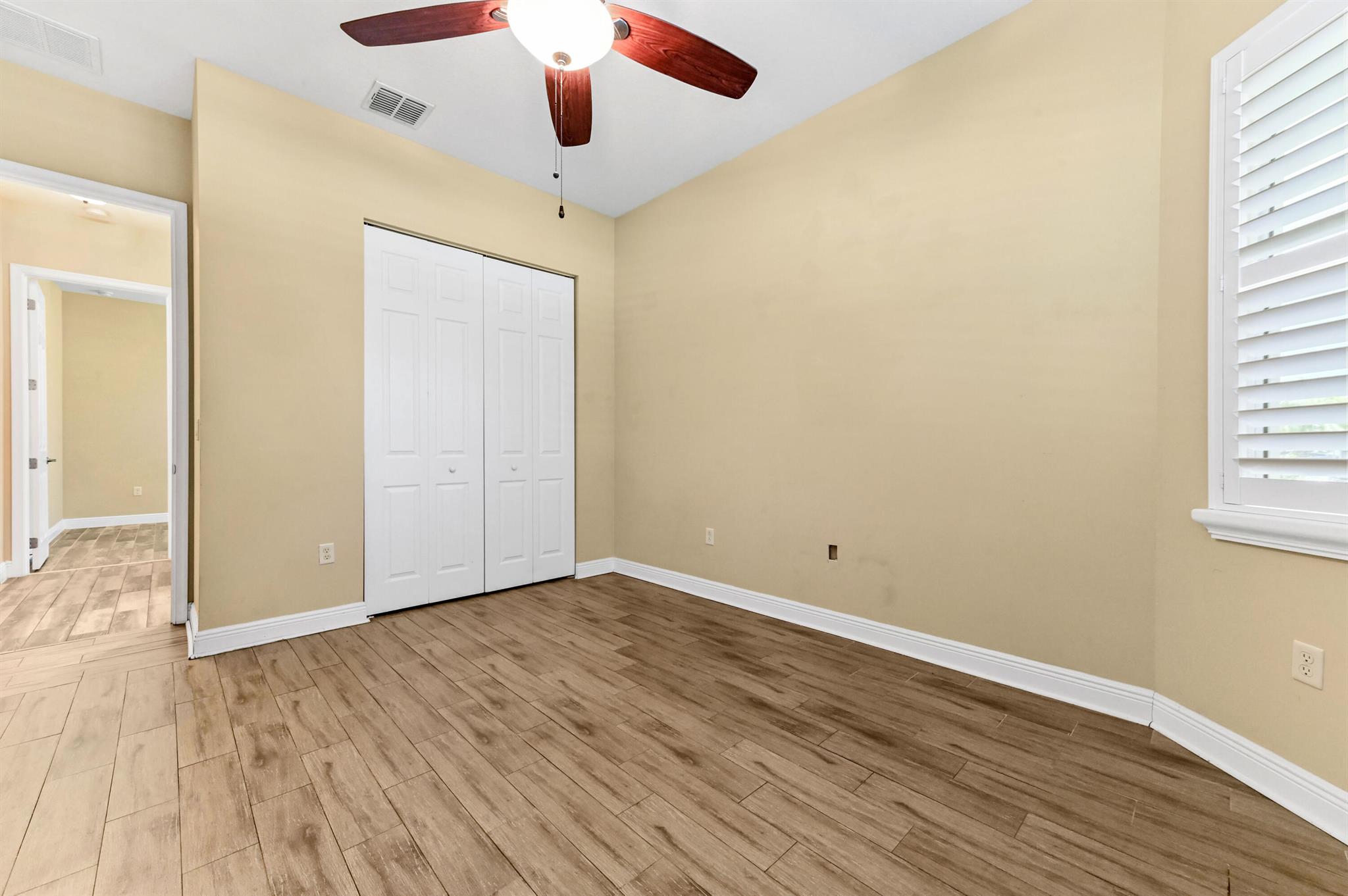 PORTOSOL - Residential Lease