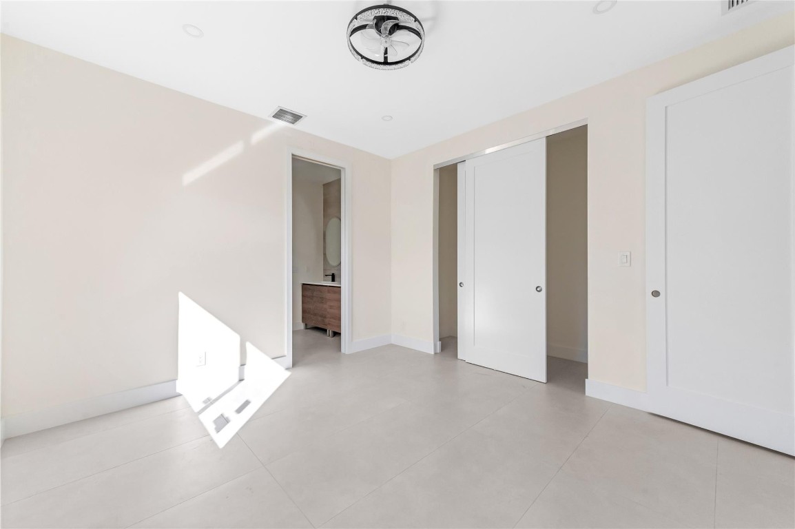 COCONUT CREEK 11TH SEC - Residential