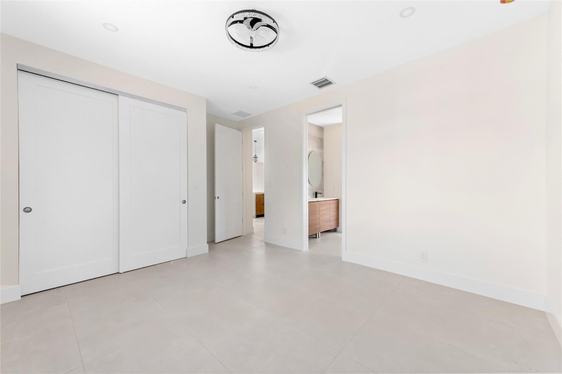 COCONUT CREEK 11TH SEC - Residential