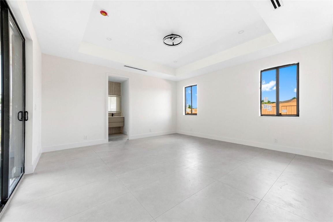 COCONUT CREEK 11TH SEC - Residential