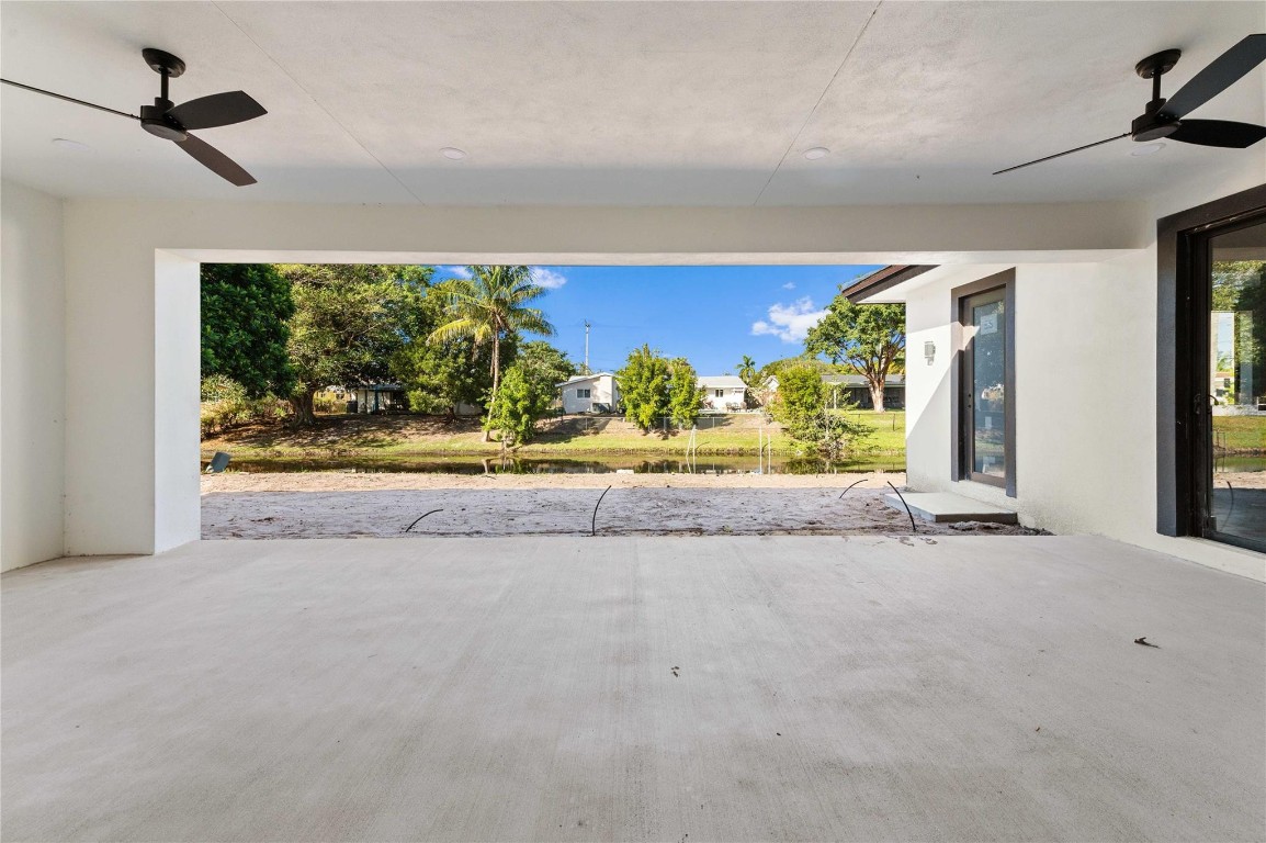 COCONUT CREEK 11TH SEC - Residential