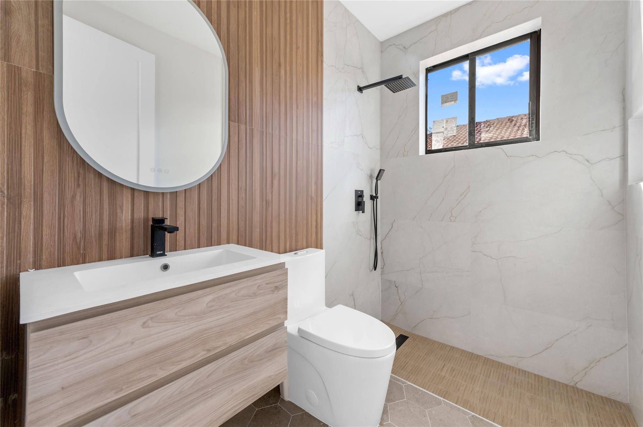 COCONUT CREEK 11TH SEC - Residential