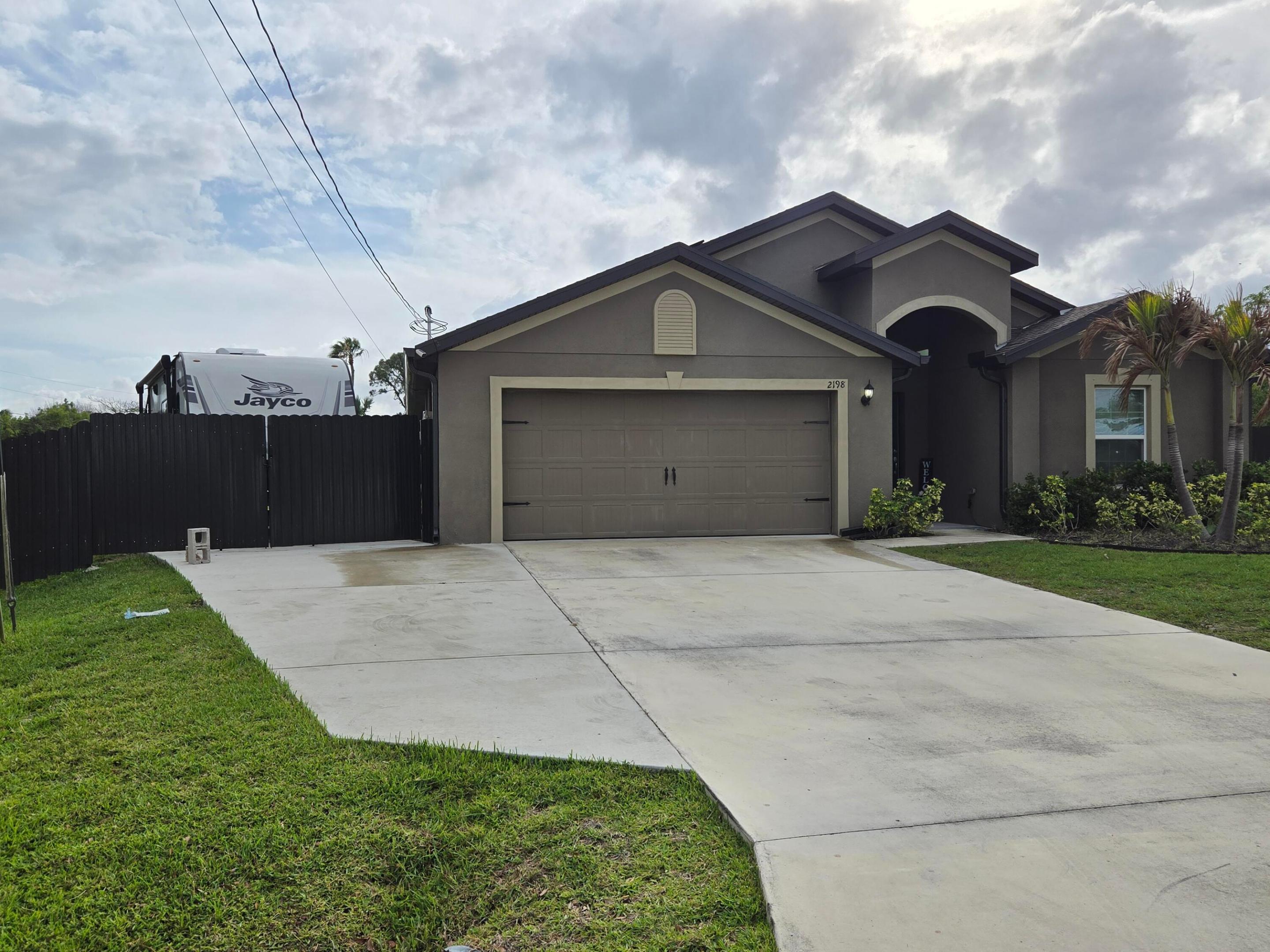 PORT ST LUCIE SECTION 35 - Residential