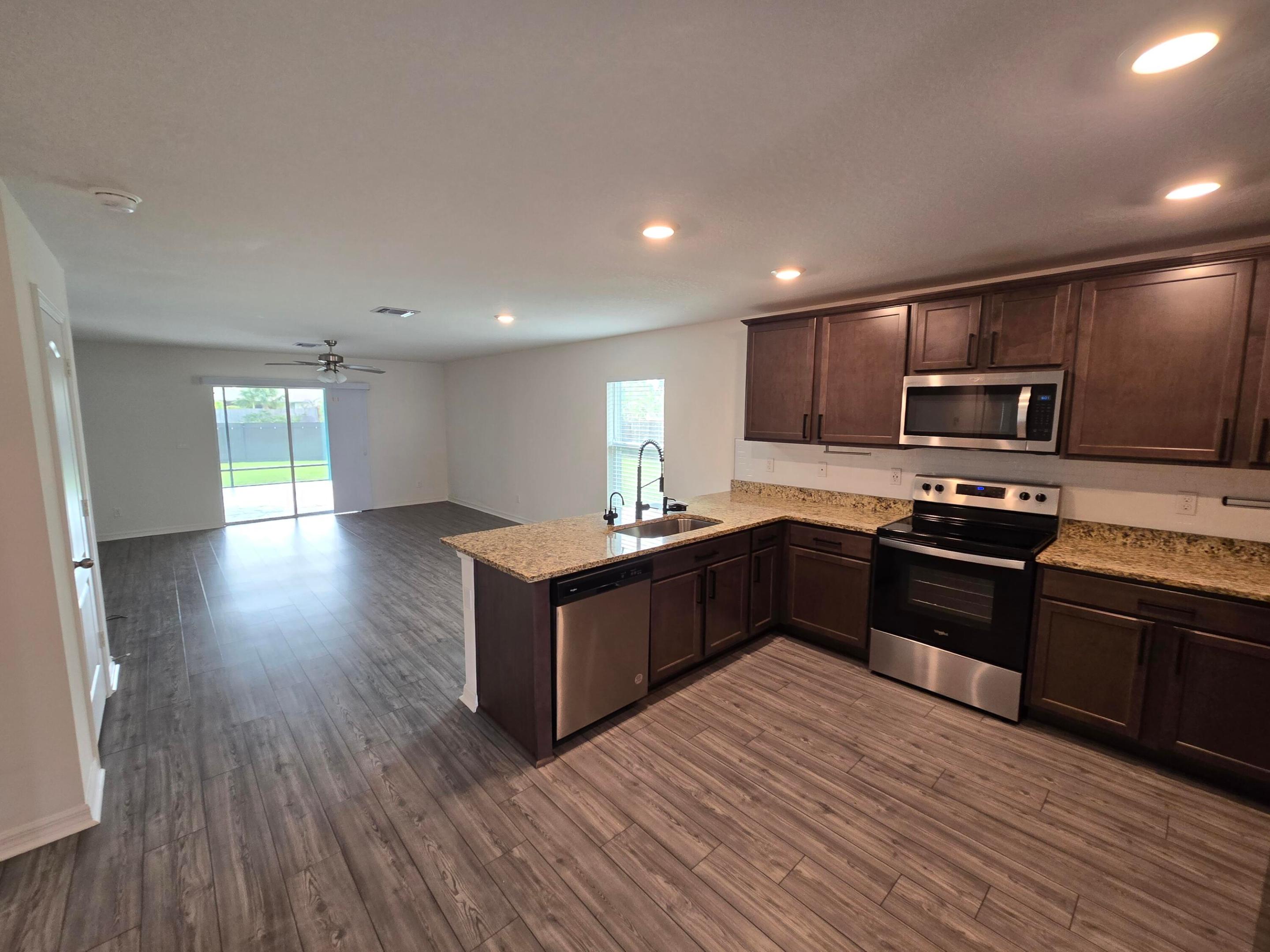 PORT ST LUCIE SECTION 35 - Residential
