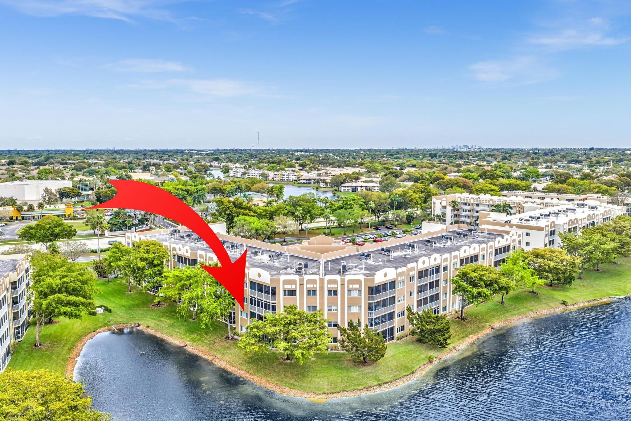 SOUTHAMPTON CONDOMINIUM - Residential