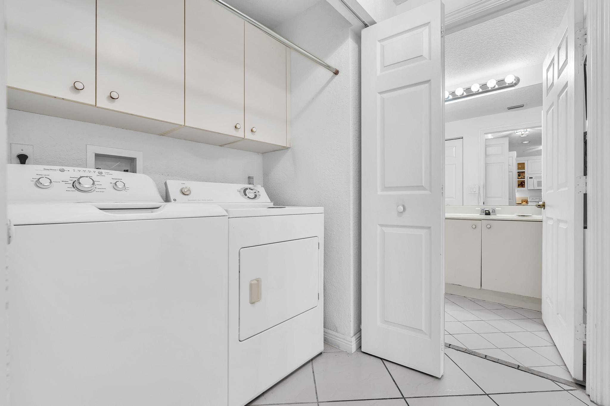 SOUTHAMPTON CONDOMINIUM - Residential