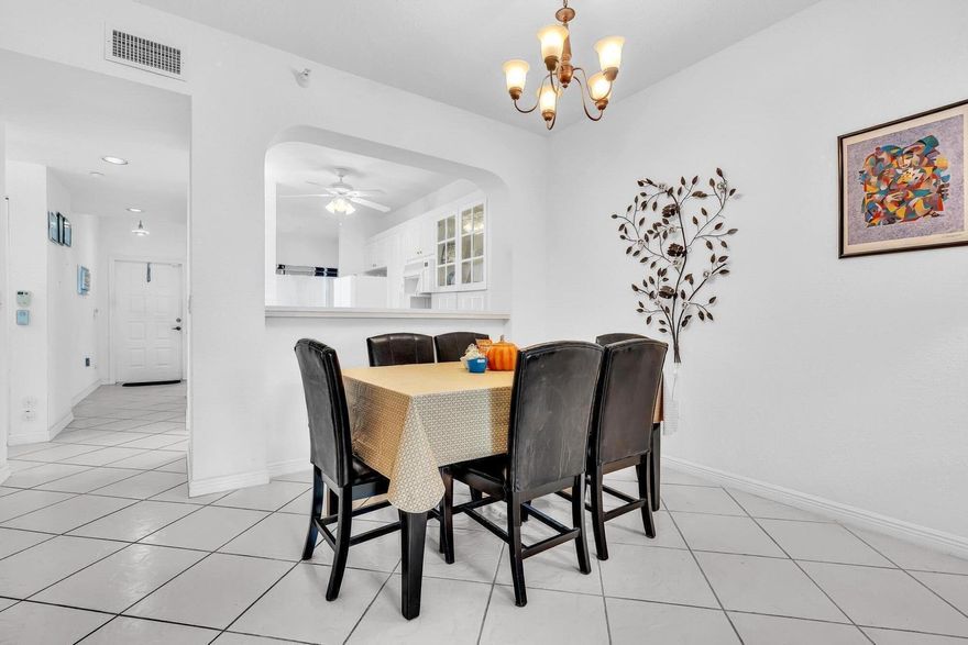 Live in paradise! Spectacular two beds, two baths. Condo located in the sought-after community of desirable Southampton at Kings Point!  This unique home features a fantastic private water view. It is a lovely home with an open white kitchen overlooking the dining room/living room/ screened balcony. Enjoy the eat-in breakfast area. Gorgeous open layout & a magnificent split floorplan. Light & bright. Beautiful tile throughout the living area and carpet flooring in the bedrooms. The master suite offers lots of closets, including a bonus closet in the main bedroom, linen closets, and spacious walk-in closets. The hurricane-impacted windows & sliding doors. Great amenities include indoor & outdoor, a Pool, a sauna, a Theater, a Billiard Room, Free transportation buses, a gym, and more