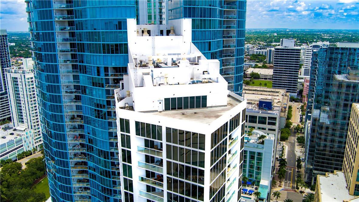 Las Olas River House - Residential