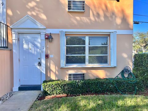 101 S Golfview Road 1 Lake Worth Beach FL 33460