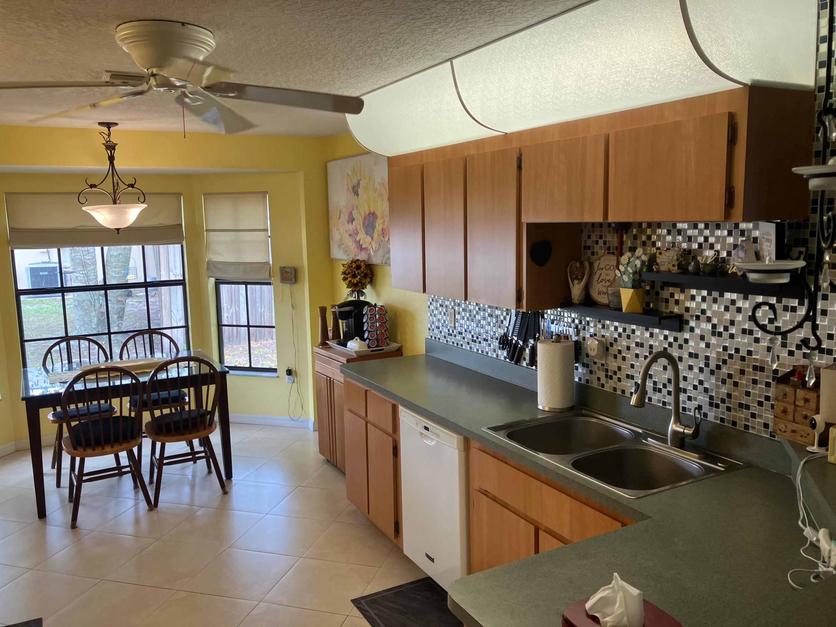 SPRING HILL UNIT 12 - Residential