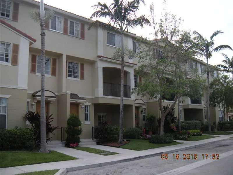 1416 E Wickham Cir Unit 1416  