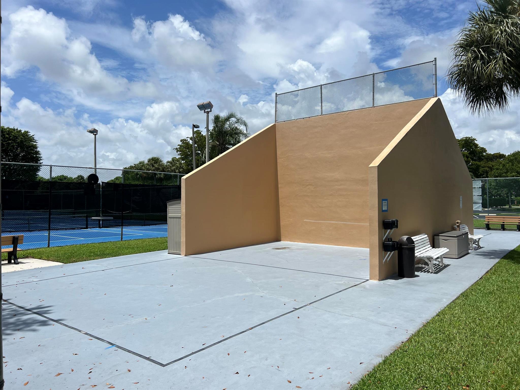 LAKES OF DELRAY - Residential