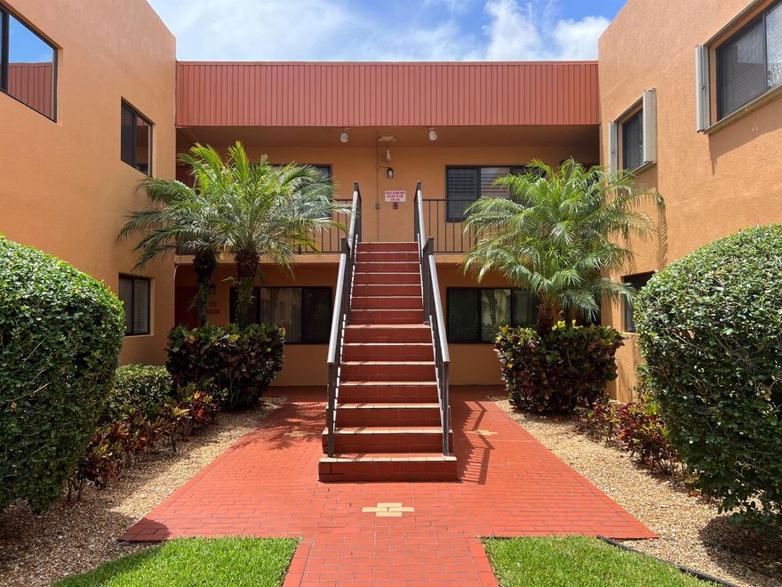 PRICED TO SELL  TODAY !!  2 Bedroom /2 Bath Condo Located In The Desirable Lakes Of Delray Neighborhood. 2nd Floor Corner Unit. Both Bedroom's Feature Spacious Closets & Have Direct Balcony Access. Unit Being Sold Fully Furnished. The Screened In Balcony Offers The Perfect Space for Extra Relaxing & Reading A Book. Convenient Laundry Rm Off The Balcony Features Storage & A Full-Size Washer & Dryer. Lakes OF Delray Has 8 Pickleball Courts,Tennis,Shuffleboard. Offers A Host Of Complimentary Clubs,Movies, Bingo,Entertainment,Show's,BBQ's. Also Has 3 pools,Hot Tub,Car Wash & So Much More. Bus Service. Located Minutes From Atlantic Ave-Resturants,Beaches,Malls, Shopping & Airports. Easy Access To I-95/FLA Turnpike,Houses Of Worship. Sold AS-IS/W Right To Inspect,