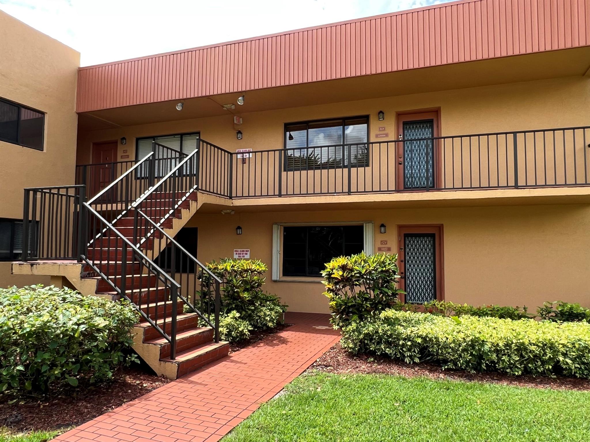 LAKES OF DELRAY - Residential