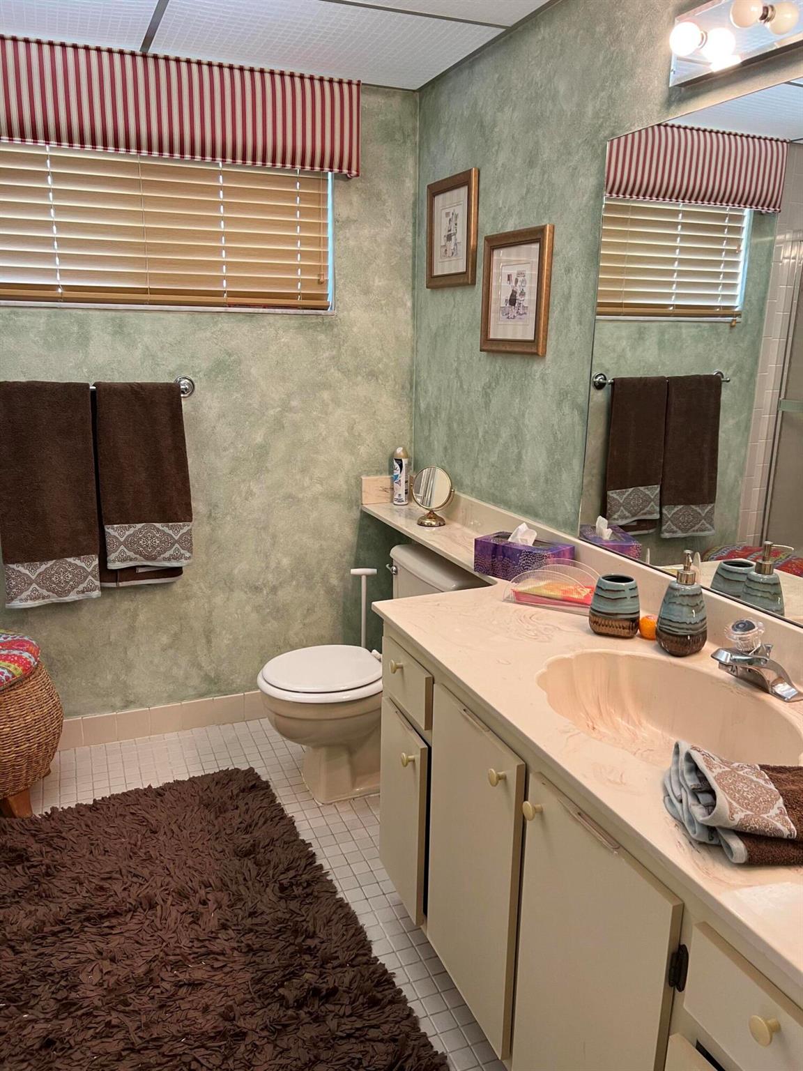 LAKES OF DELRAY - Residential