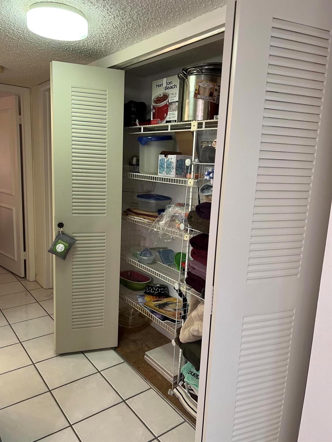 LAKES OF DELRAY - Residential