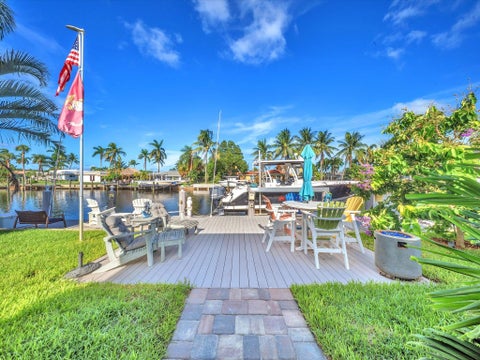 Tiny photo for 380 SE 5th Avenue, Pompano Beach, FL 33060 (MLS # B26018916)