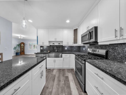 Tiny photo for 380 SE 5th Avenue, Pompano Beach, FL 33060 (MLS # B26018916)
