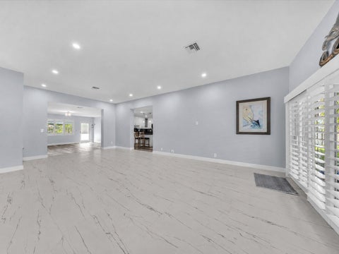 Tiny photo for 380 SE 5th Avenue, Pompano Beach, FL 33060 (MLS # B26018916)
