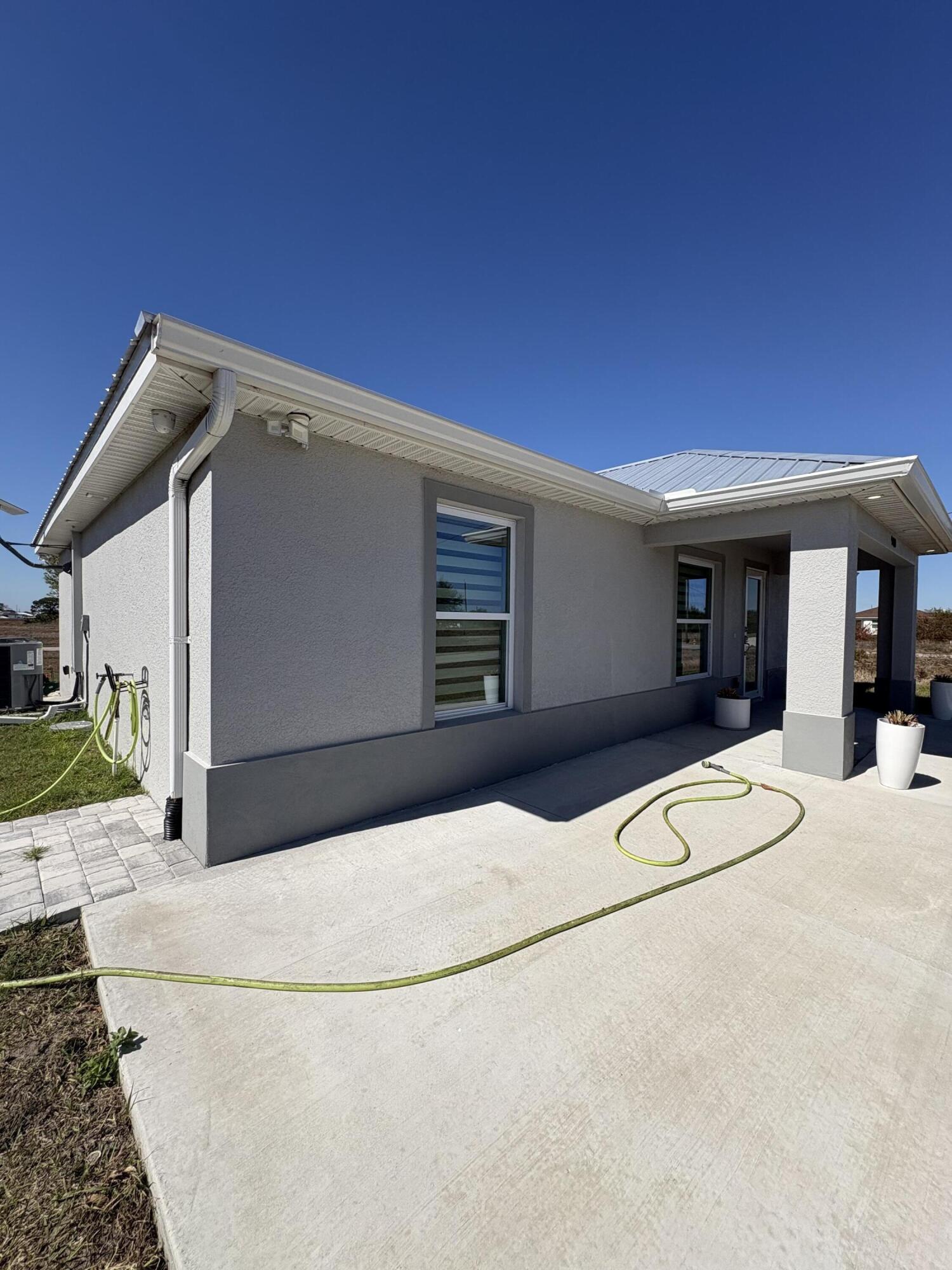 PORT LABELLE UNIT 8 - Residential