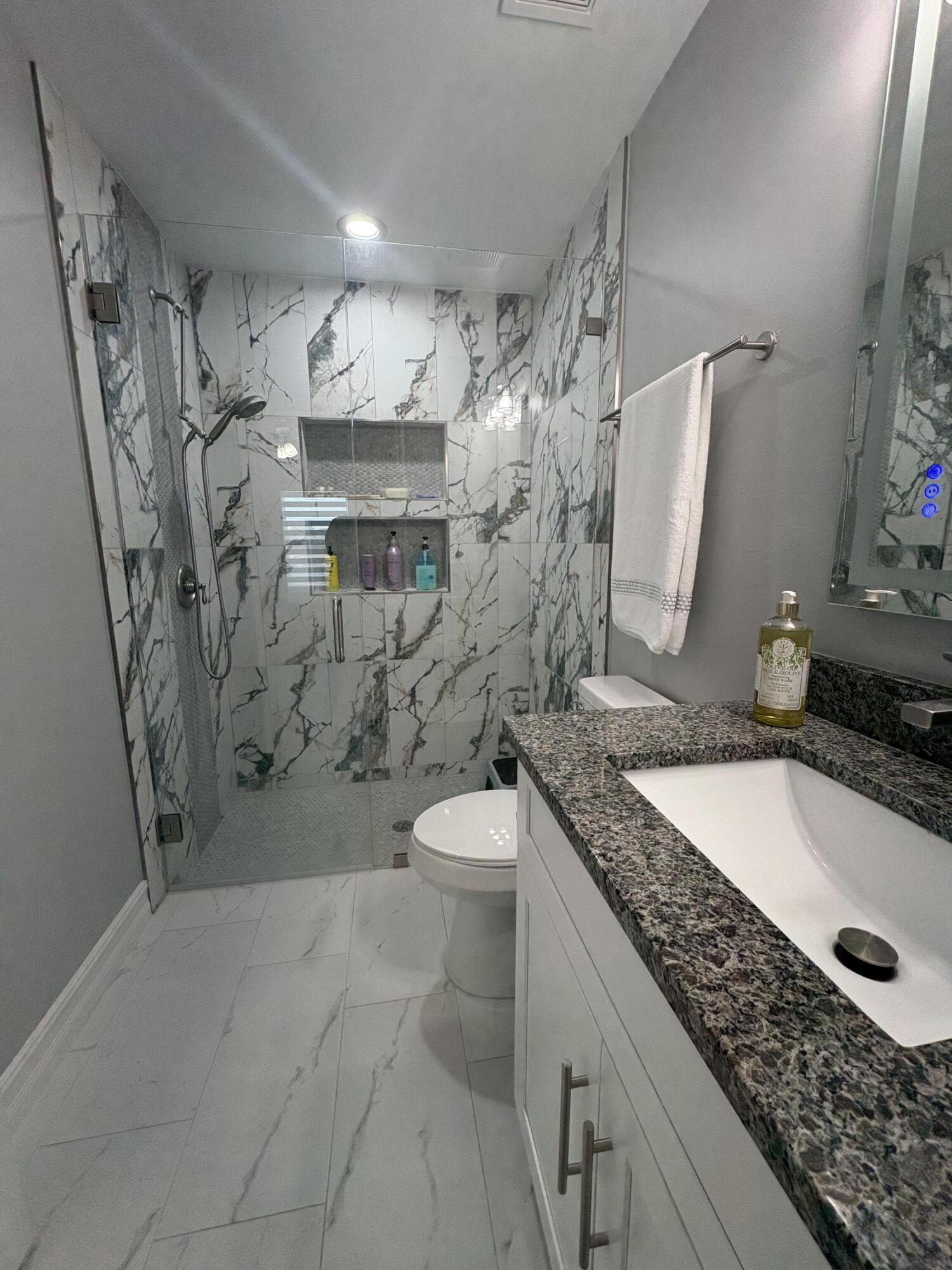 PORT LABELLE UNIT 8 - Residential