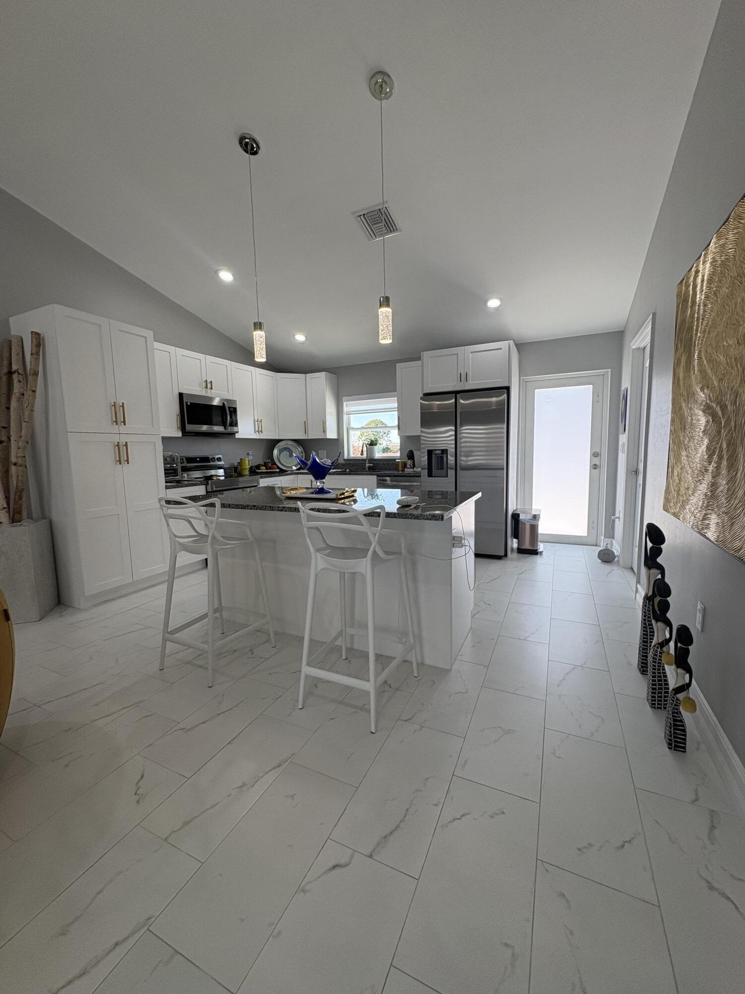 PORT LABELLE UNIT 8 - Residential