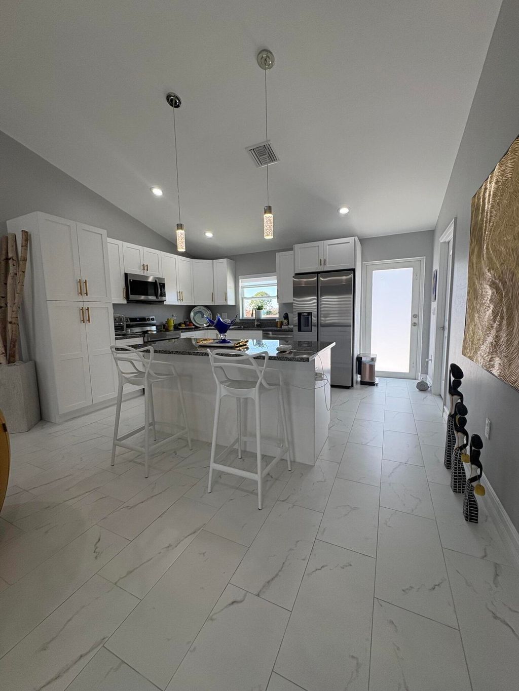 Photo of 9019 S Castle Circle, Labelle, FL 33935 (MLS # R11166833)