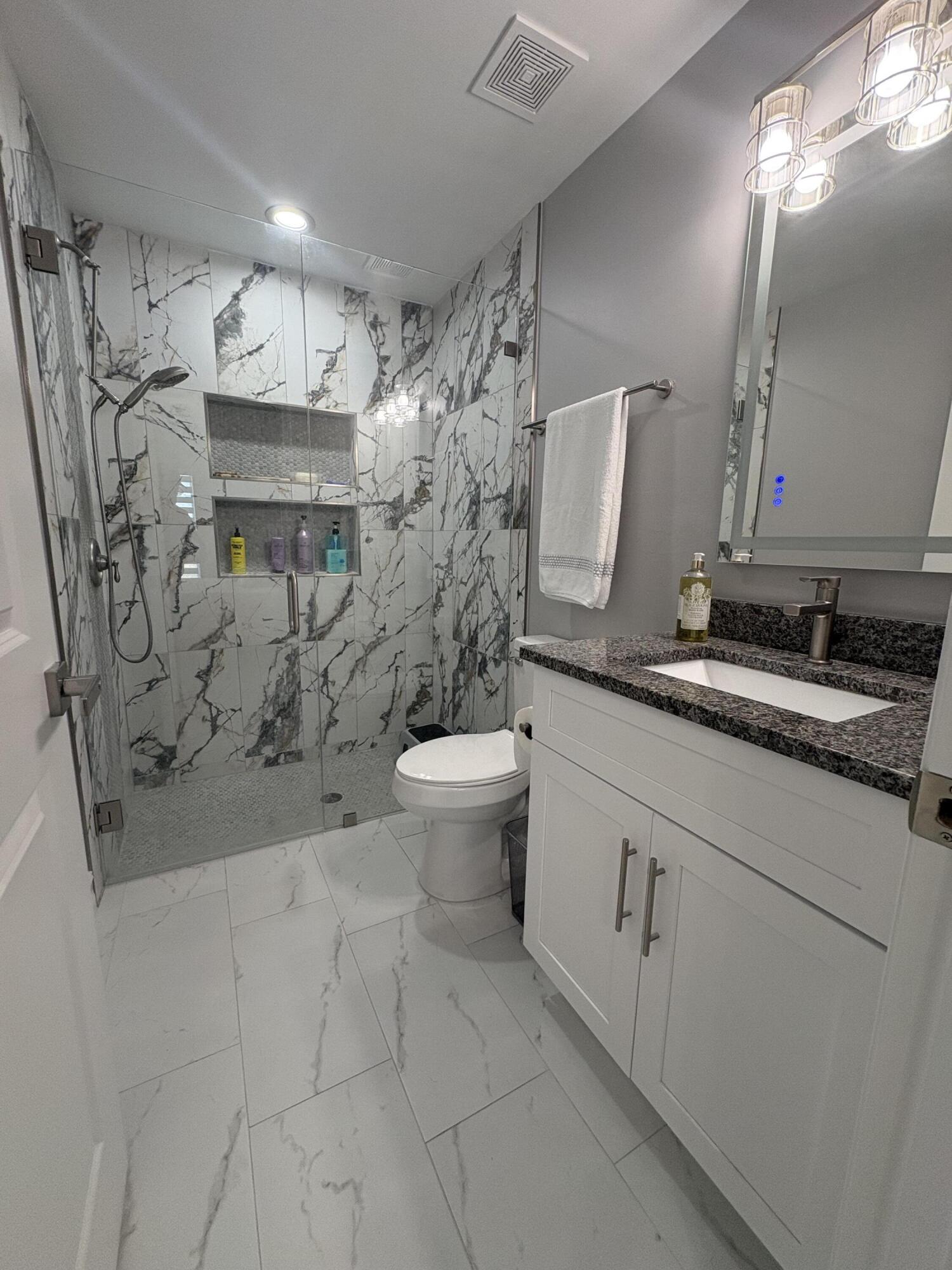 PORT LABELLE UNIT 8 - Residential