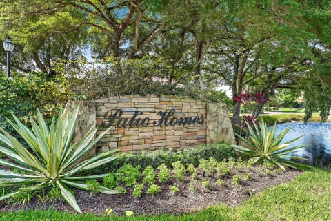 Tiny photo for 275 OLD MEADOW Way, Palm Beach Gardens, FL 33418 (MLS # B26090704)